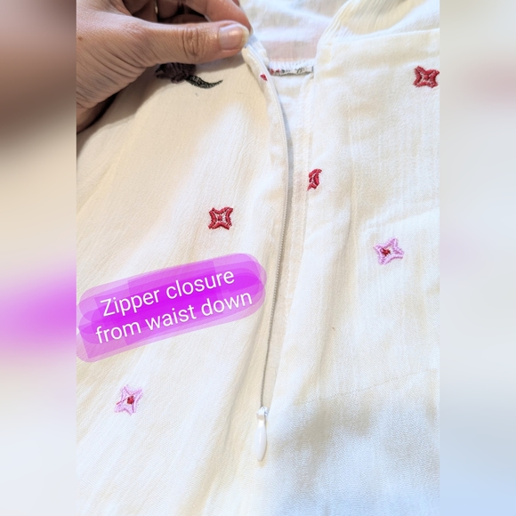 Indikah brand, shorts romper, ladies size 8, white w/gorgeous embroidery details - Picture 16 of 16